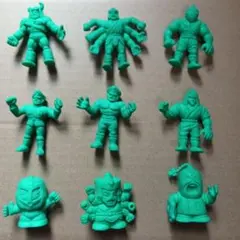 キン肉マン消しゴム 緑色キャラクターフィギュア9体セット