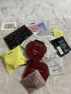 化粧品サンプル