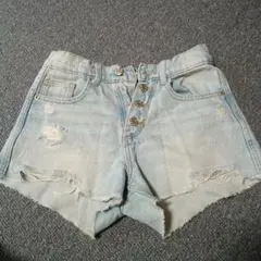 ZARA 女児ダメージ加工ショートパンツ ジーンズ　SIZE 10 140