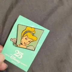 シンデレラ ピンバッジ 東京ディズニーリゾート25周年記念/非売品グッズ
