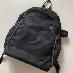 ZUCCa 定価2.5万 ナイロンジッパーBAG/バッグ リュック 黒 ブラック ZUCCa 定価2.5万 ナイロンジッパーBAG/バッグ リュック 黒 ブラック