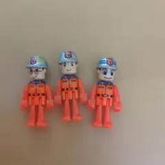 トミカ プラキッズ レスキュー隊 3名