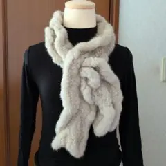 メルティー様専用ラビットファー マフラー ねじれデザイン