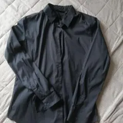 UNIQLO ユニクロ 長袖 シャツ ブラックのサムネイル