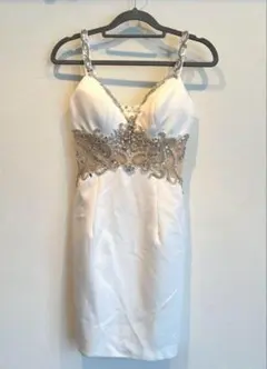 Item thumbnail for item b7d5a7be-0a8f-4be3-80a2-c94ed790ca12