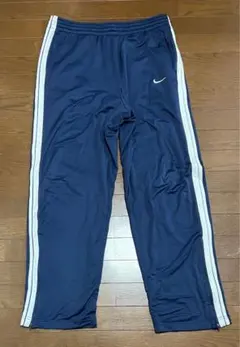 Item thumbnail for item cce95956-d892-4a37-bc75-f1d0e0080e1d