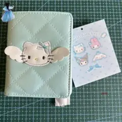 ハローキティ 夢みるエンジェルシリーズ 二つ折りカードケース 財布