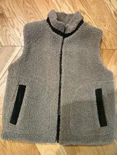 グレー フリース ベスト ジッパー付き