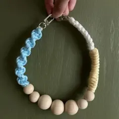 パラコード スマホハンドストラップ　木製ビーズ