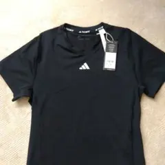 タグ付き アディダス テックフィット コンプレッション