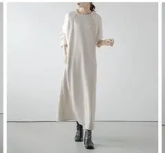 新品タグ付き　ワンピース ロングワンピ 異素材 バックジッパー バックスリット