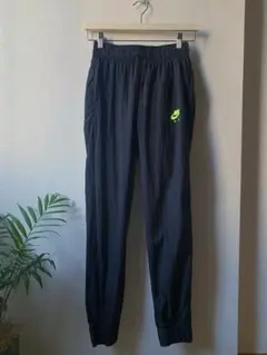 Item thumbnail for item 9ed24d41-2dc4-4f8c-8818-43bcc5e065bb