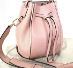 美品】FURLA イヴ レザー 巾着 ショルダーバッグ ピンク - メルカリ