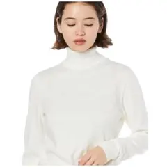 新品✨　ニット　タートルネック　セーター　アイボリー　M