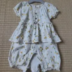 べべ花柄 フリル ロンパース　80のサムネイル
