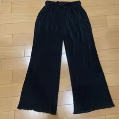 〜最終値下げ 明日迄出品予定〜RETRO GIRL ブラックパンツ M