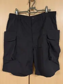 Uniqlo U パラシュートカーゴショーツ 黒