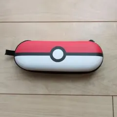 ポケモンボールデザイン メガネケース
