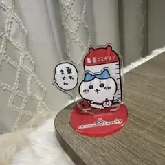 ちいかわらんど　レイヤーアクリルスタンド　乗れません　ハチワレ