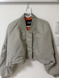 ZARA グレー MA-1ジャケット クロップド丈