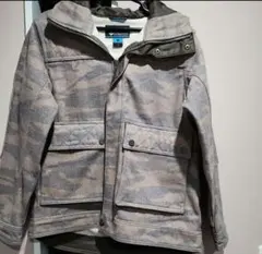 Columbia 迷彩柄ジャケット Sサイズ