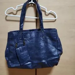 レディース　ネイビー 大容量バッグ