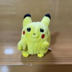 ピカチュウ 初期 ぬいぐるみ 韓国オズランド製 - メルカリ