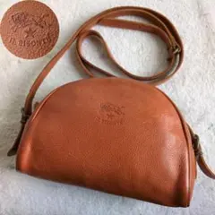美品　イルビゾンテ　ショルダーバッグ　ハーフムーン　斜めかけ　レザー　ブラウン