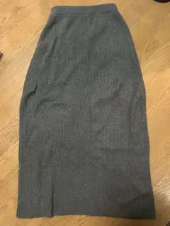 早い者勝ち　グレーのリブニットスカート Mサイズ