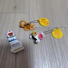 【モンスモンモン様専用】ドラえもん　フィギュアストラップなど3点