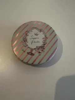 ほぼ未使用【CLUB COSMETICS】すっぴんパウダーのサムネイル