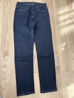 UNIQLO ウィメンズ　ストレートデニム　23インチ　58.5cm