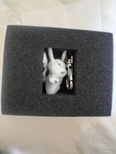 即日配送daniel arsham×Pokemon 石版 ミュウ世界500個限定 - メルカリ