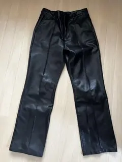 HARE 合成皮革 ブラックズボンS