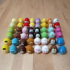 ディズニーキャラクターエッグ48個セットと収納ネット