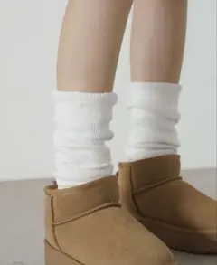 ルーズソックス風レッグウォーマー