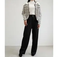 Item thumbnail for item 10392444-0dae-453e-abc1-aeb5c9c7ddff