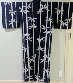 日本製　浴衣　美品　伝統柄