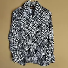 メンズドレスシャツ　幾何学模様　Мサイズ