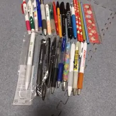 未使用ボールペンセット 多色