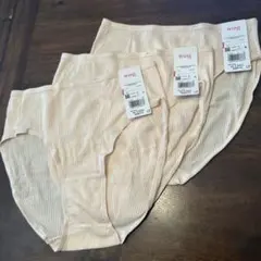 Wacoal wing ショーツ 3枚セット　LLサイズでゆったりのサムネイル
