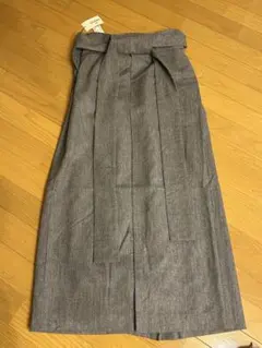 えみおわす チベタンスカート グレー - メルカリ