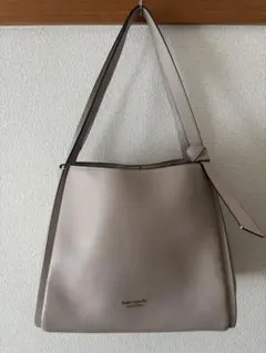 kate spade ライトグレー　トートバッグ