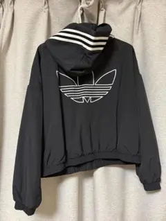 adidas ブラック ナイロン アウター