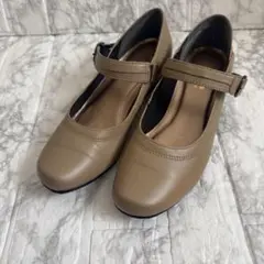 Hush Puppies 23cm ベージュ ストラップ付きパンプスのサムネイル