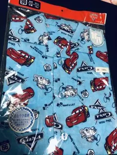 新品☆ディズニー☆カーズ半袖　総プリントパジャマ　90㎝