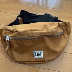 Lee ボディバッグ ブラウン