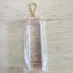 ちいかわ　ガチャ　ホテルのキーホルダー　ちいかわ