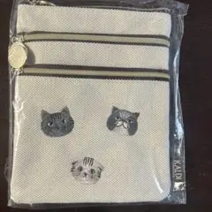 KALDI 猫の刺繍 3ポケットポーチ