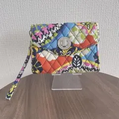 Vera Bradley キルティング ポーチ ストラップ付のサムネイル